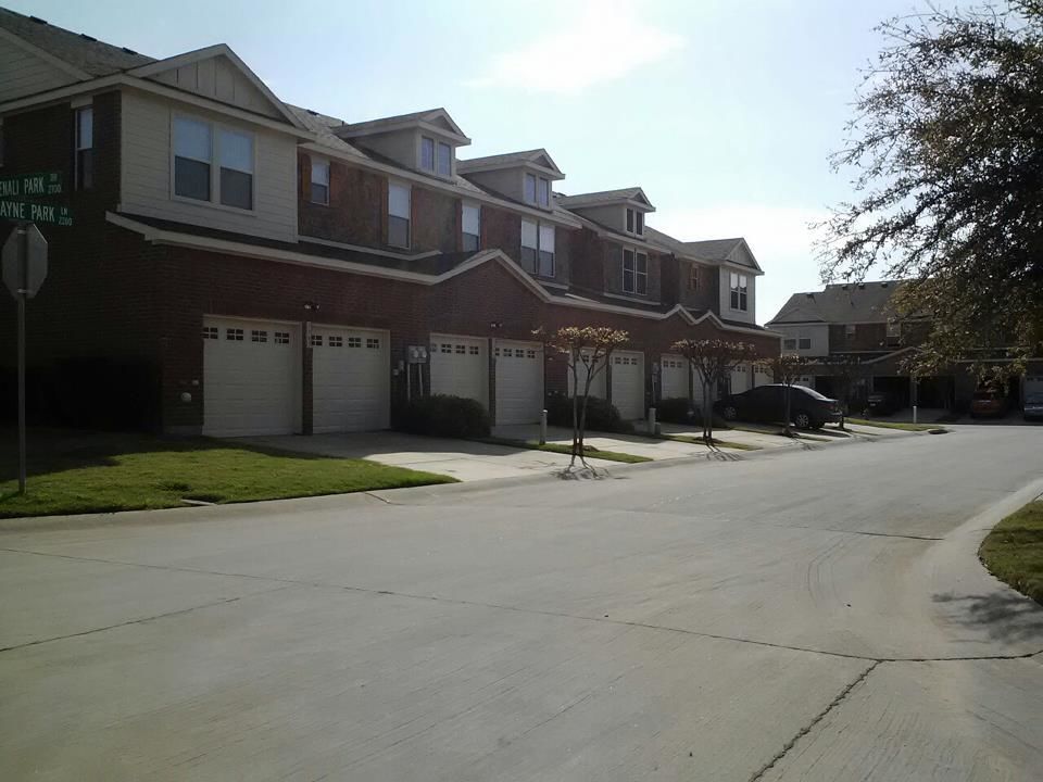 2205 Biscayne Park Ln, Grand Prairie, TX 75050 Townhome Rentals in