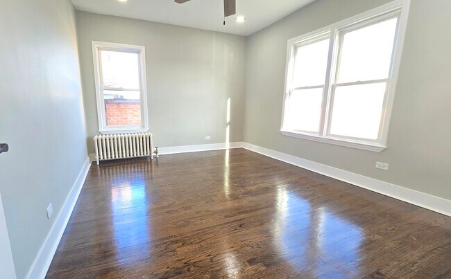 Foto del edificio - 3051 N Austin Ave