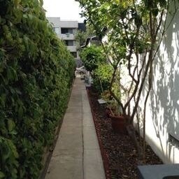 Foto del edificio - 3704 Glendon Ave