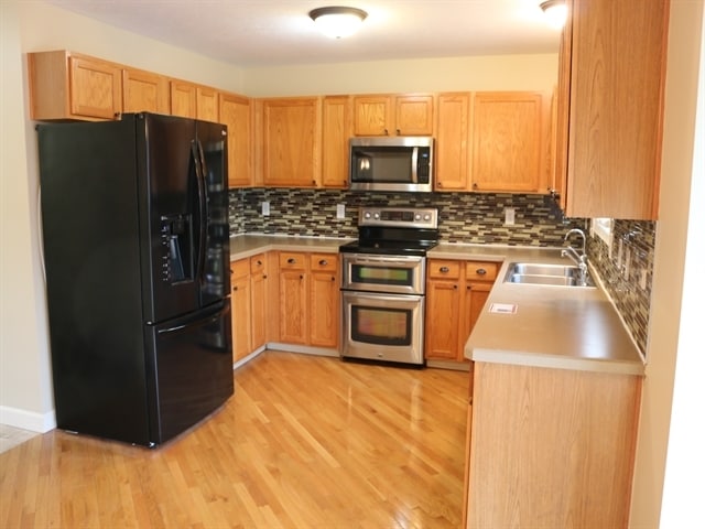 Building Photo - 429 Ruffin Dr