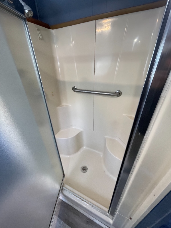 Building Photo - 120 1st St