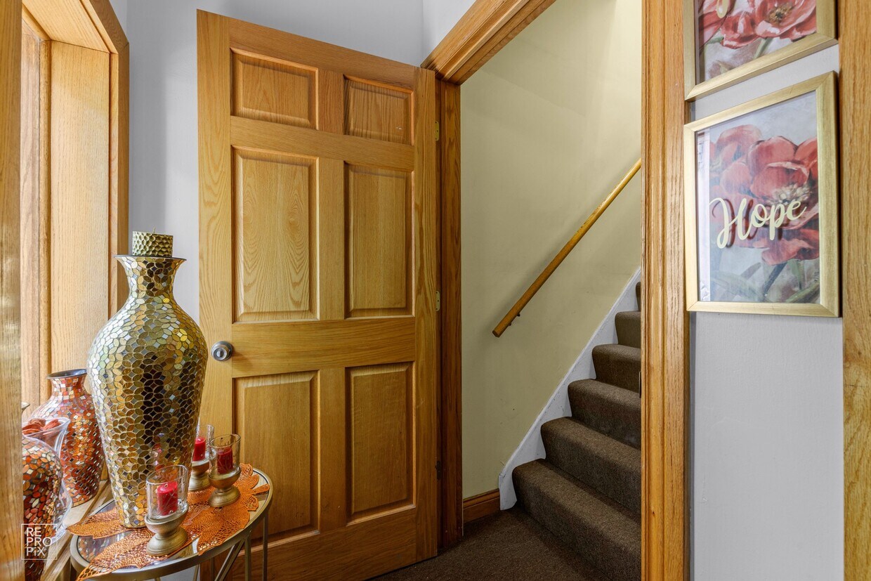 Foto principal - 3616 W Lexington St