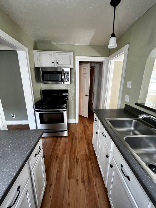 Foto del edificio - Single family home in Bremerton.