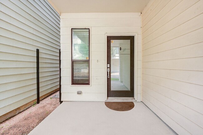 Foto del edificio - 2308 Webster Street