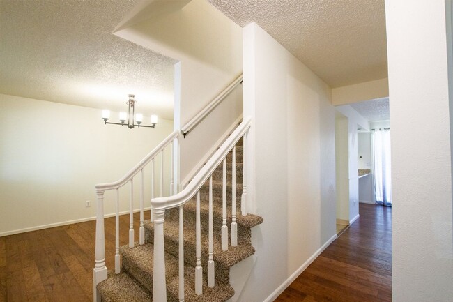 Foto del edificio - Beautiful 4-Bedroom Home - Move-in Ready!