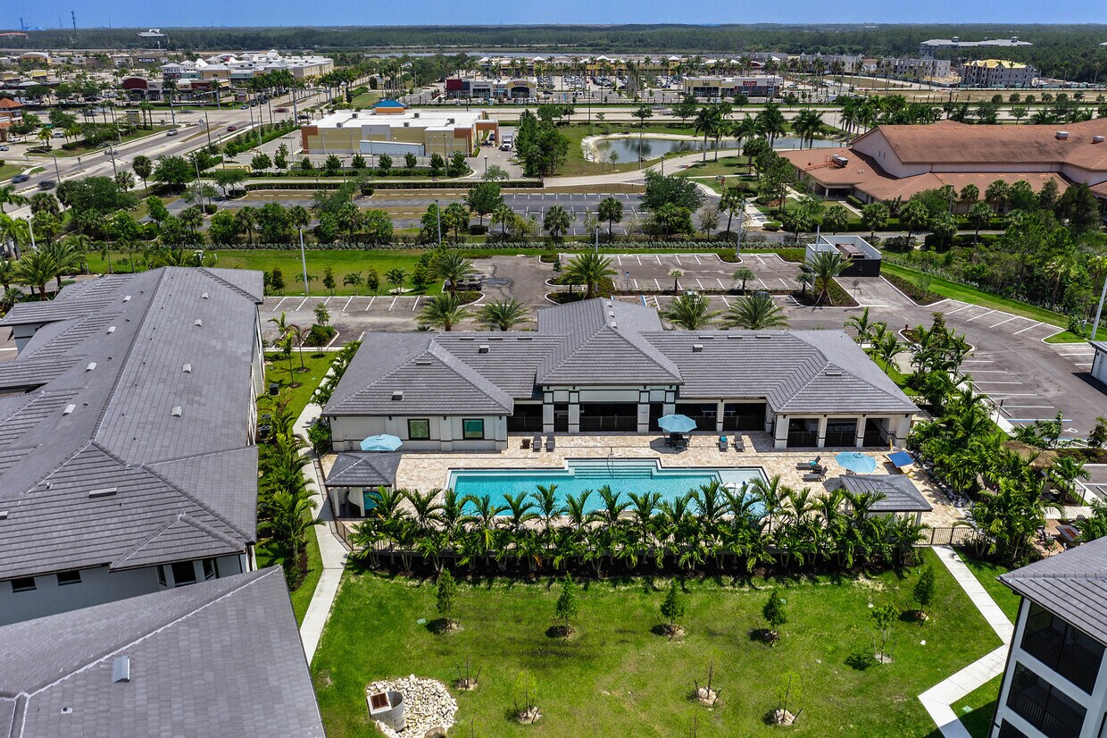 4795 Cypress Gardens Loop, Fort Myers, FL 33966