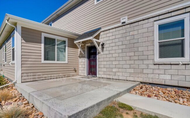 Building Photo - 760 Stonebridge Dr