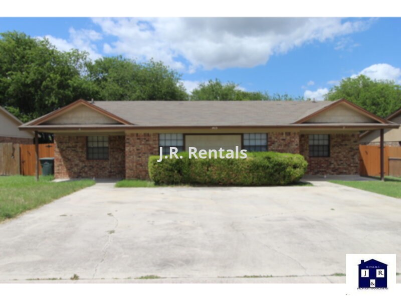 Primary Photo - 403 Northern Dove Ln