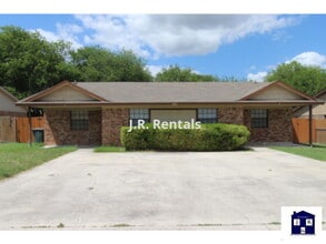 Building Photo - 403 Northern Dove Ln
