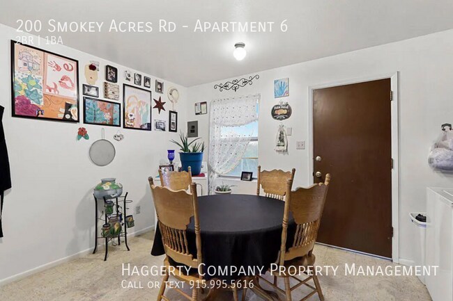 Foto del edificio - 200 Smokey Acres Rd