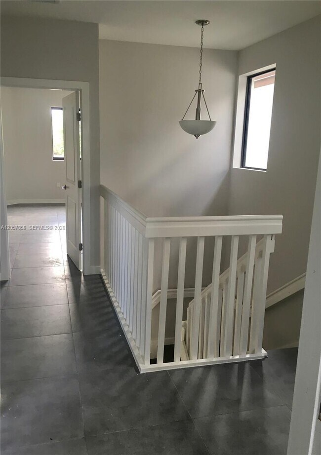 Foto del edificio - 3679 SW 69th Ave