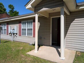 Building Photo - 3413 A Sullivan Ln