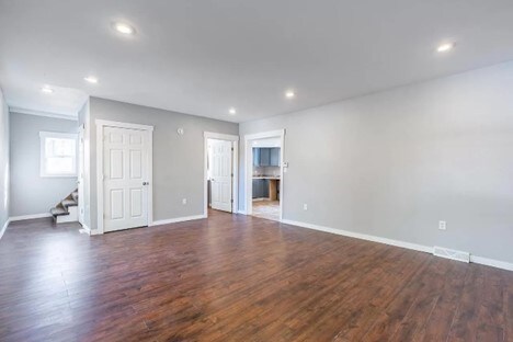 Building Photo - 521 Steuben St