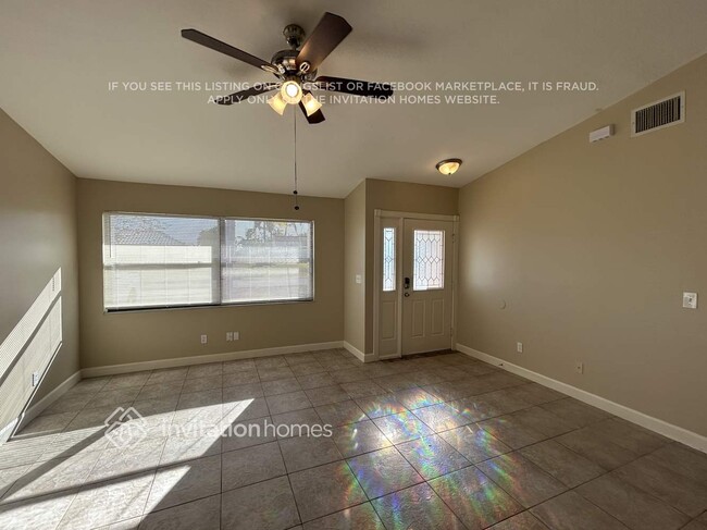 Building Photo - 2130 SW 12th Pl