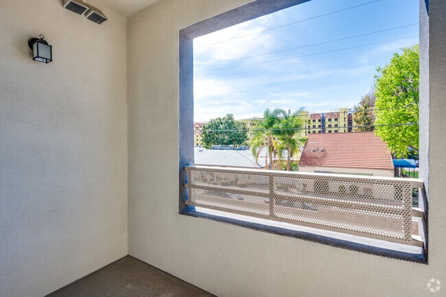 1HAB, 1BA - Metro East - Metro East Senior Park 62+