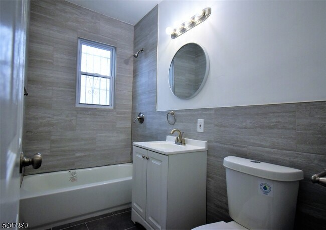 Foto del edificio - 86 Abinger Pl