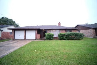 Building Photo - 12403 Bexley Dr