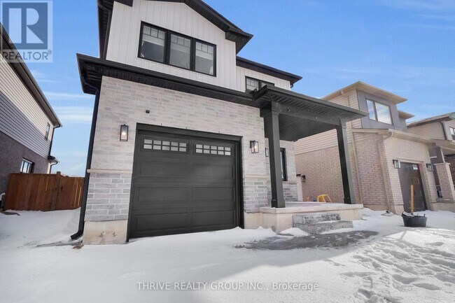 Photo du bâtiment - 3906 Auckland Ave.