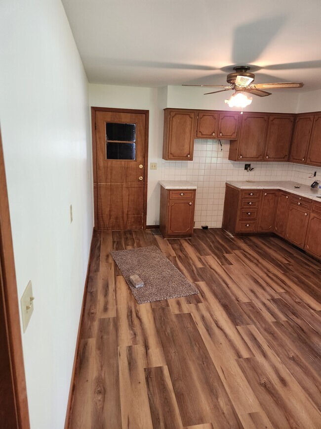 Foto del edificio - 303 N Hudson St