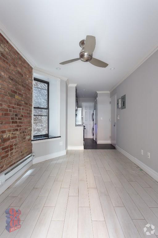 Building Photo - 219 E 28th St
