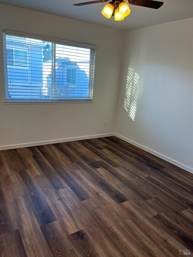 Building Photo - 100 Joan Dr