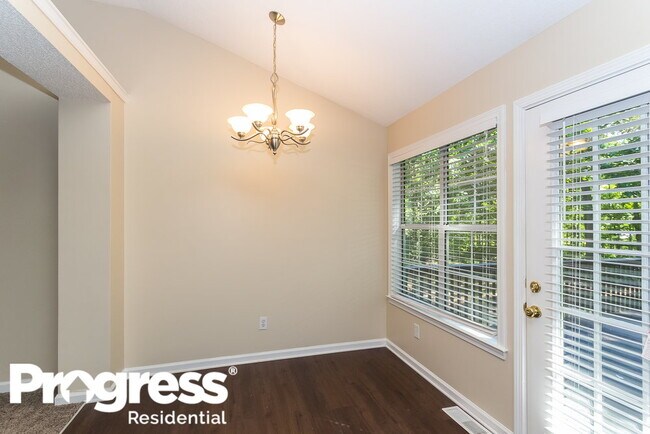 Foto del edificio - 153 Country Mill Ln