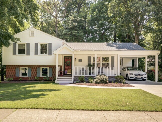 Building Photo - 5023 Kenerson Dr