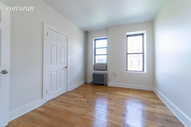 Building Photo - 145 Borinquen Pl