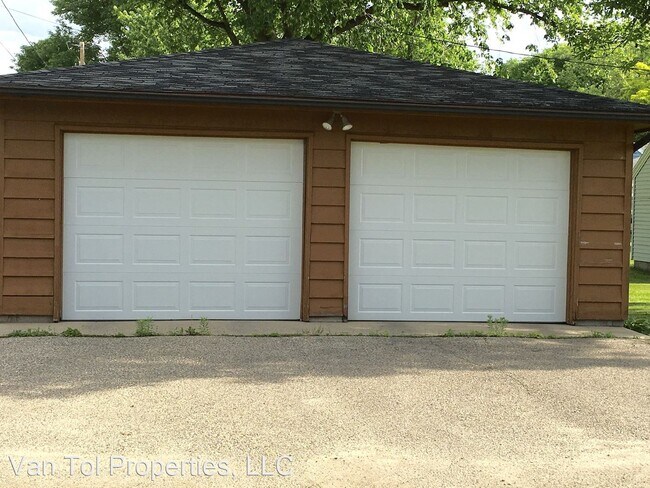 Foto del edificio - 1 br, 1 bath House - 202 Dane Street