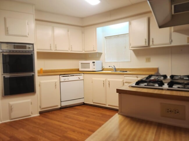 Foto del edificio - 16730 Cll Casita