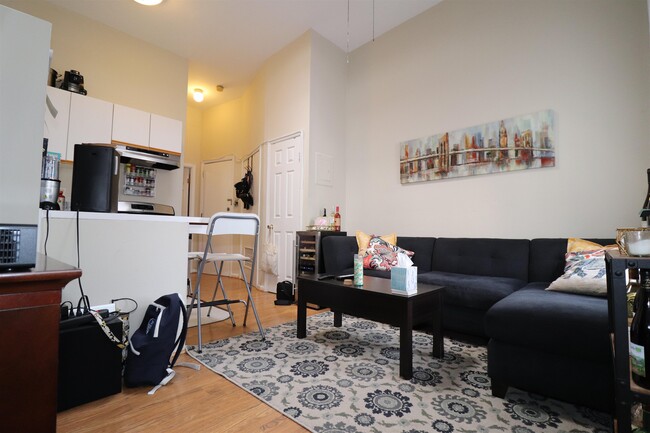 Foto del edificio - 308 8th St
