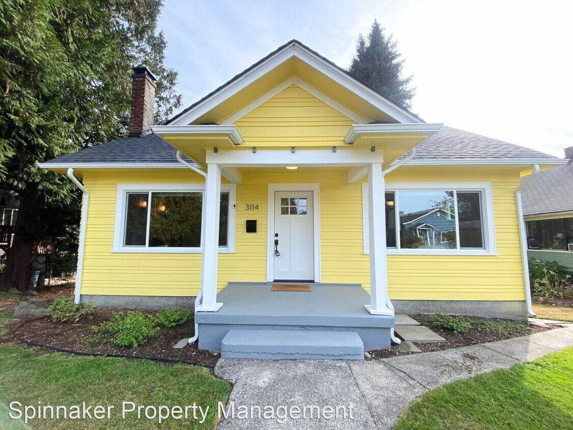 Foto principal - 3 br, 1 bath House - 3114 S 9th St