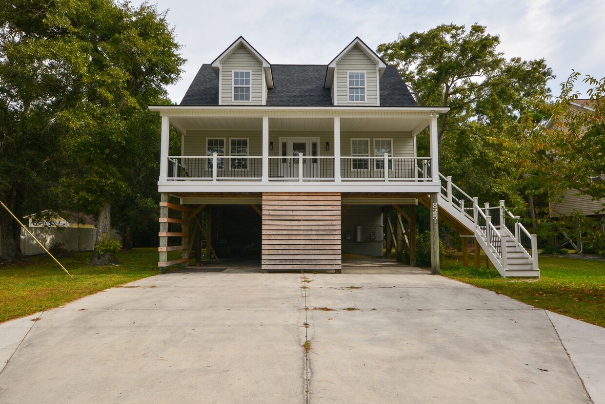 Beautiful 3 BR Home in Surf City - House Rental in Hampstead, NC ...