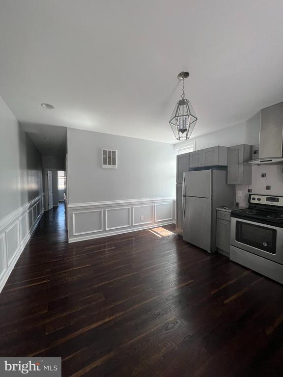 Building Photo - 2084 E Allegheny Ave