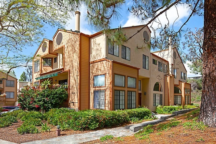Primary Photo - Beautiful 3 Bed / 2.5 Bath house for rent!