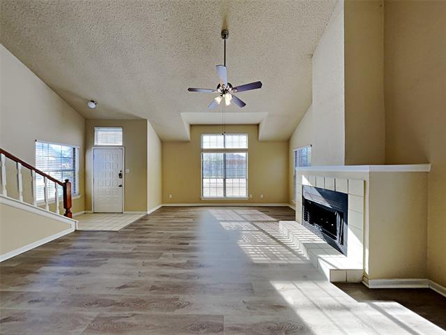 Building Photo - 166 High Pointe Ln