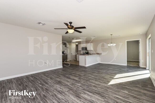 Foto del edificio - 1195 Desmond St