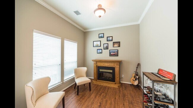 Building Photo - 24023 Northshire Ln