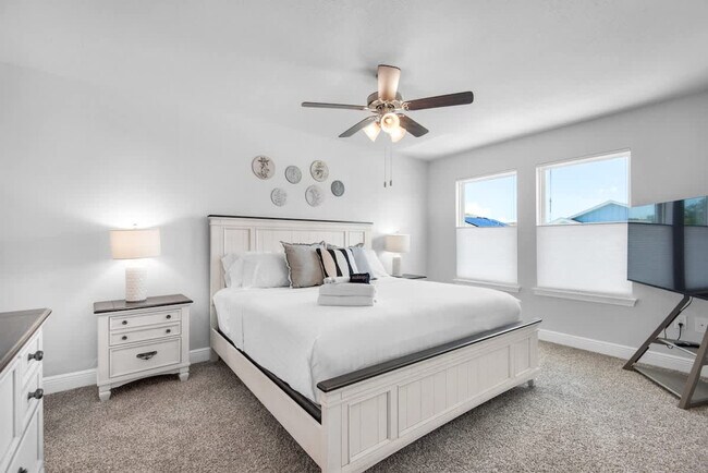 Foto del edificio - 5705 Stellarjay St