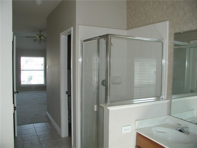 Building Photo - 4418 Santa Fe Ln