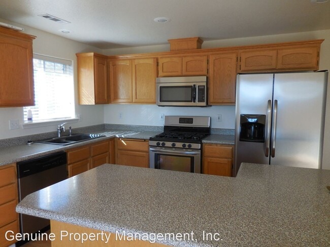Building Photo - 3 br, 2 bath House - 2118 Lara Lane