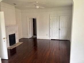 Building Photo - 1213 E 38th St