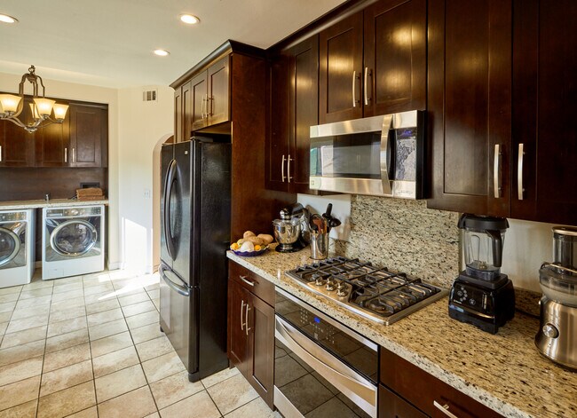 Foto del edificio - 817 10th St