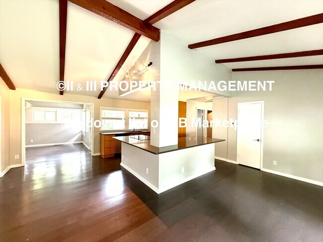 Building Photo - 5504 W 79th St