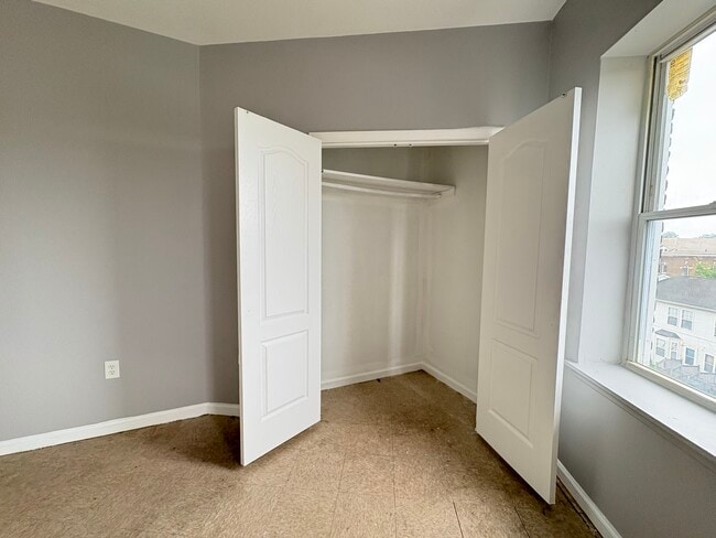 548 Springfield Ave 4B - 491 18th Ave
