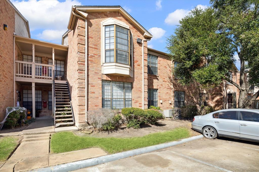 Foto principal - 2255 Braeswood Park Dr