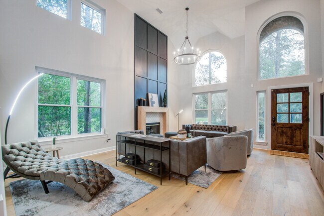 Foto del edificio - 19 Alden Glen Ct