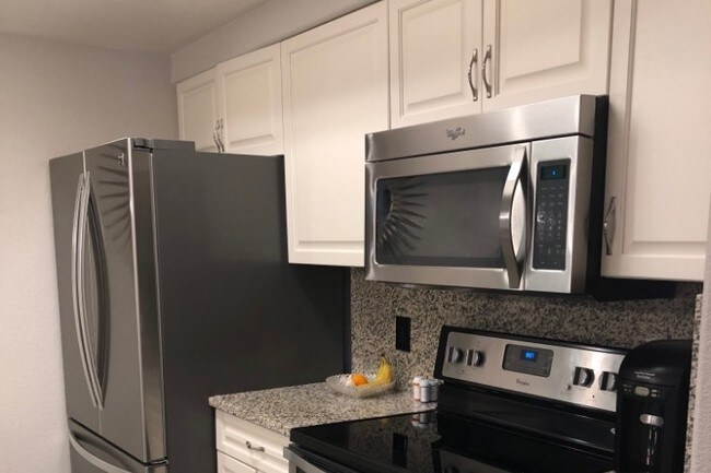 Kitchen - 3434 E Baseline Rd