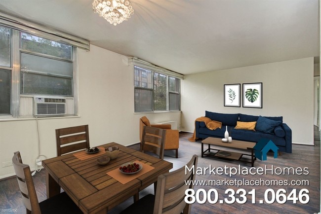 Building Photo - 1 br, 1 bath  - 4300 W Ford City Dr Apt 204