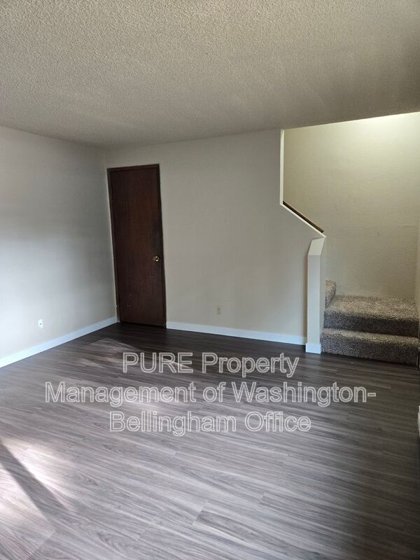 Foto del edificio - 3330 Northwest Ave